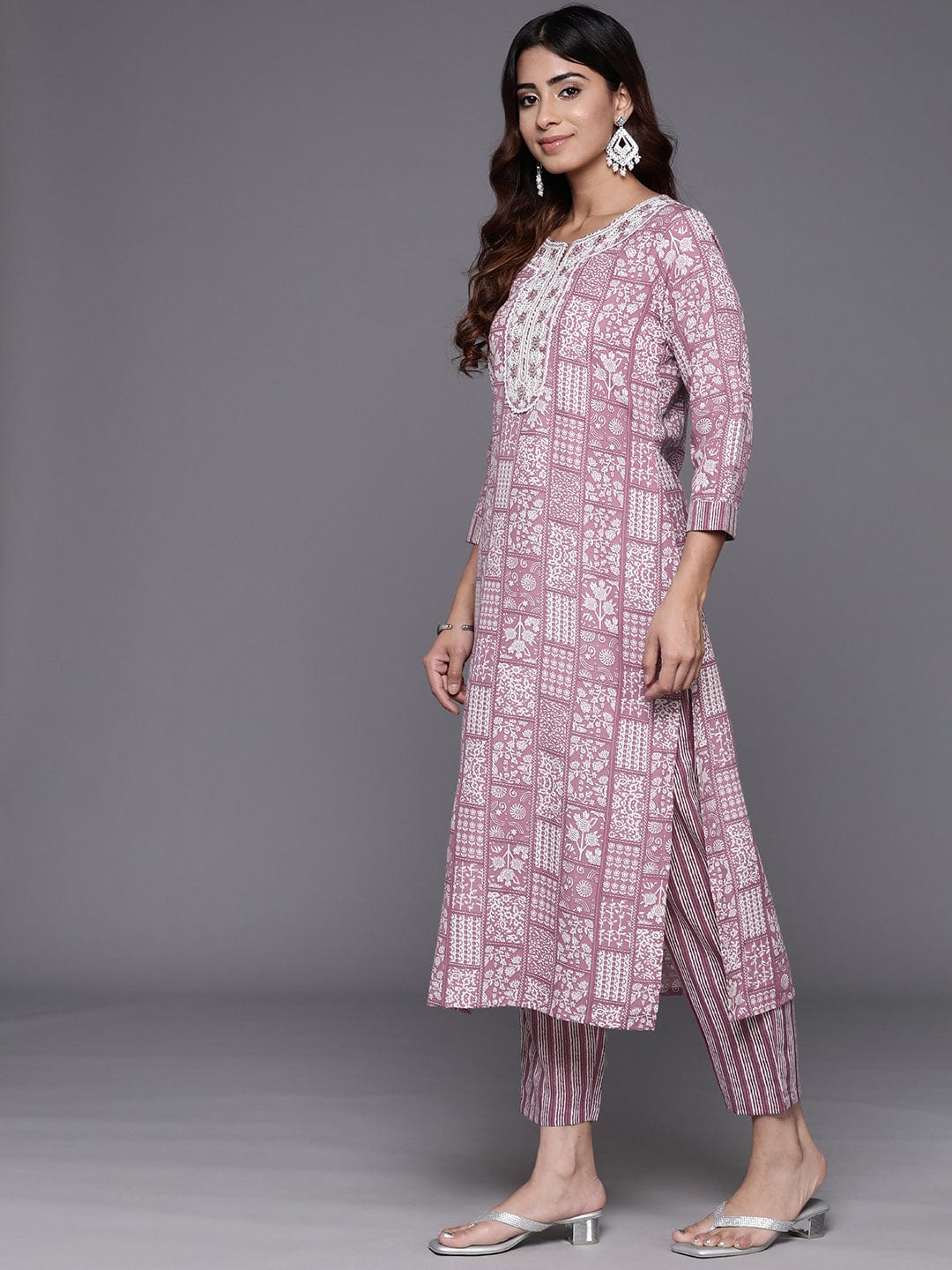 The Kurti Collection Women Magenta Printed Round Neck Embroidered Kurta Paired With Bottom And Dupatta