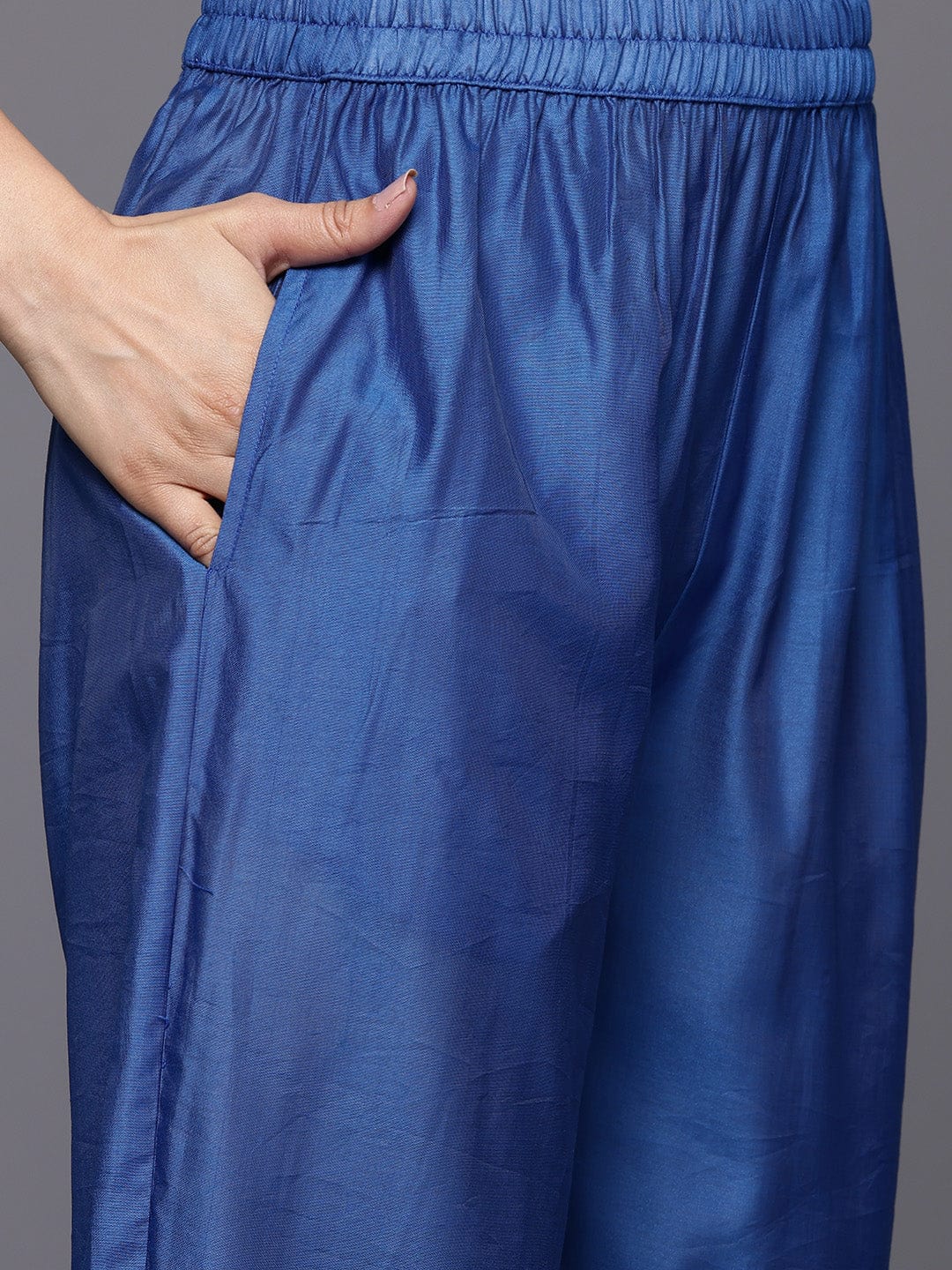 The Kurti Collection Women Blue Bandhani Printed Zari Embroidered Kurta Paired With Bottom And Dupatta