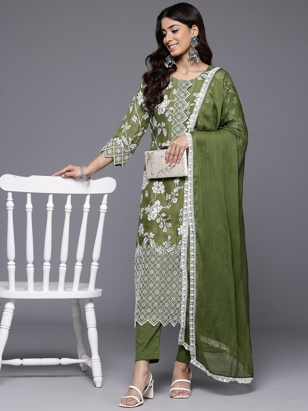 The Kurti Collection Women Green Floral Printed Shiffly Work Kurta Paired With Bottom And Dupatta