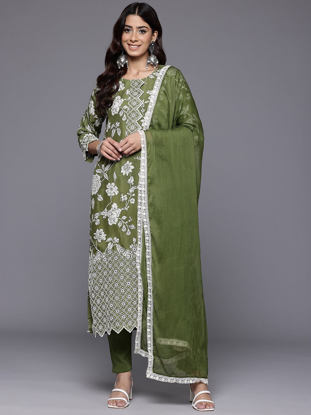 The Kurti Collection Women Green Floral Printed Shiffly Work Kurta Paired With Bottom And Dupatta