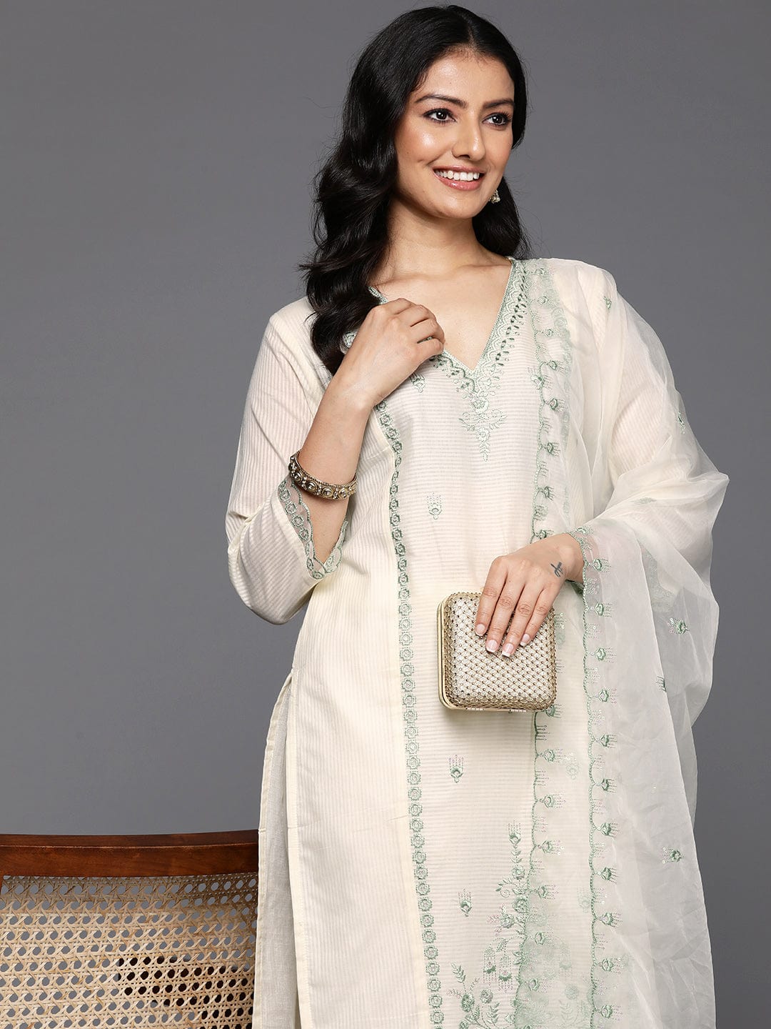 The Kurti Collection Women Cream V Neck Thread & Sequence Embroidered Kurta Paired With Bottom & Embroidered Organza Dupatta