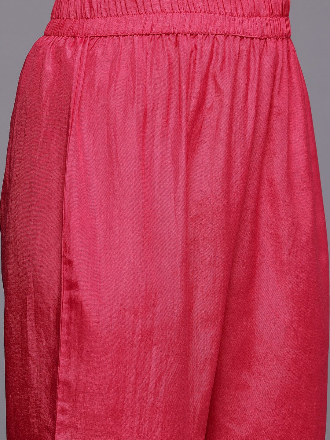 The Kurti Collection Women Fuchsia Thread and Zari Embroidered Sequins Embellished Kurta Set with Dupatta