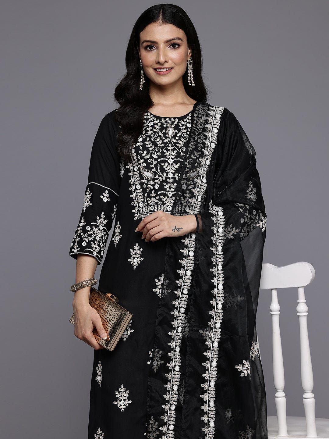 The Kurti Collection Women Black Round Neck Thread Embroidered Kurta Paired With Bottom And Dupatta