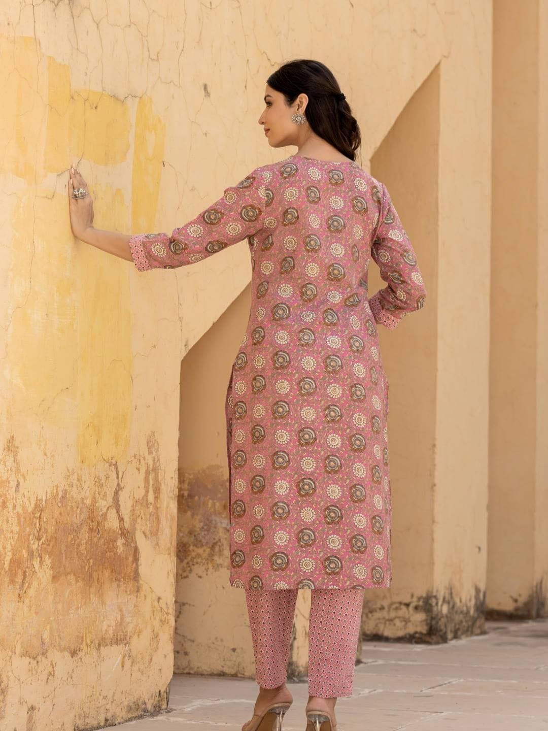 The Kurti Collection Women Pink V Neck Printed Kurta With Bottom And Dupatta
