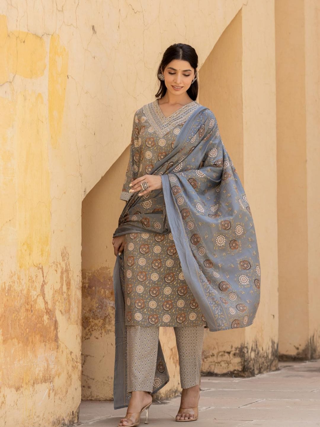 The Kurti Collection Women Grey V Neck Printed Kurta With Bottom And Dupatta