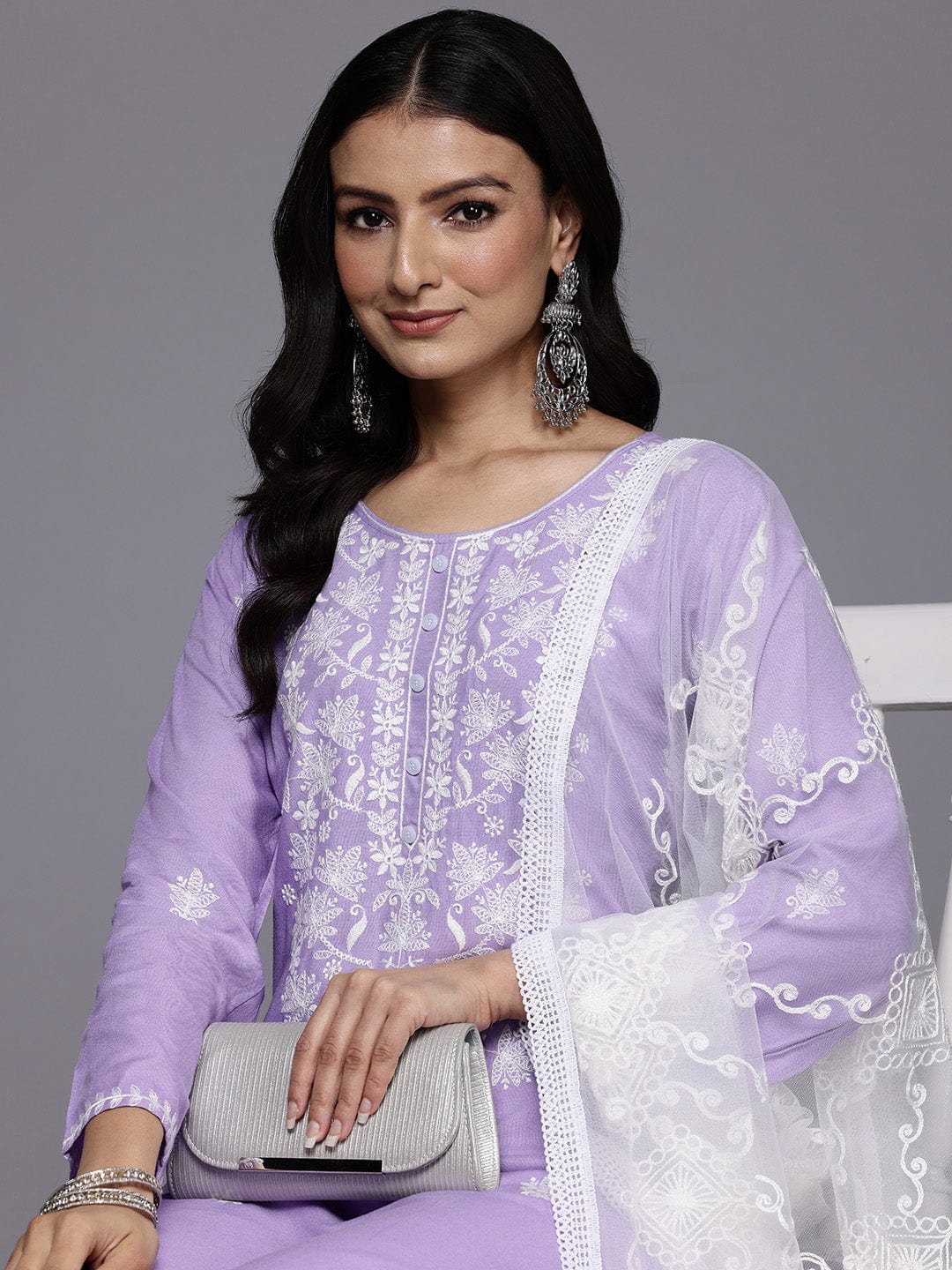 The Kurti Collection Women Lavender Floral Thread Embroidered Straight Kurta Paired With White Bottom And White Embroidered Dupatta
