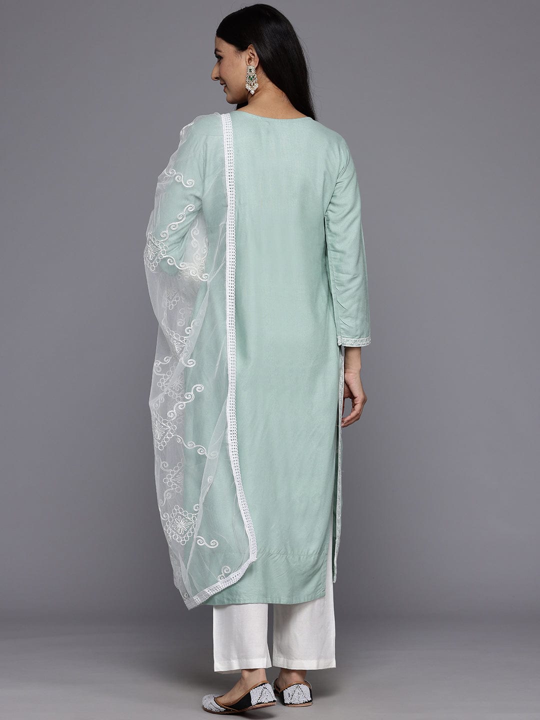 The Kurti Collection Women Sea Green Floral Thread Embroidered Straight Kurta Paired With White Bottom And White Embroidered Dupatta