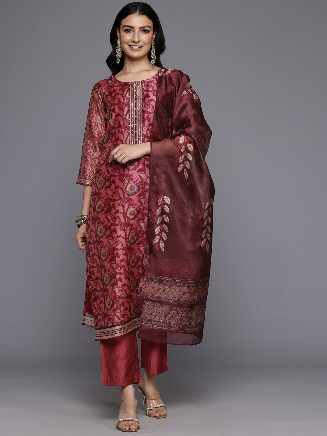 The Kurti Collection Women Maroon Floral Printed Kurta, Round Neck Straight Kurta Paired With Tonal Bottom And Printed Dupatta