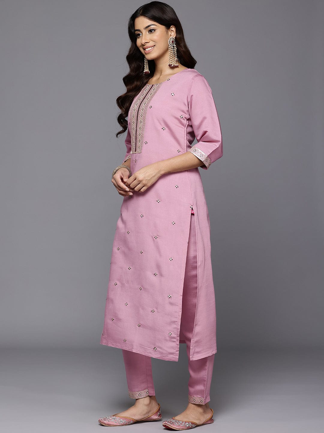 The Kurti Collection Women Lavender Round Neck Zari Embroidered Kurta Paired With Bottom & Dupatta