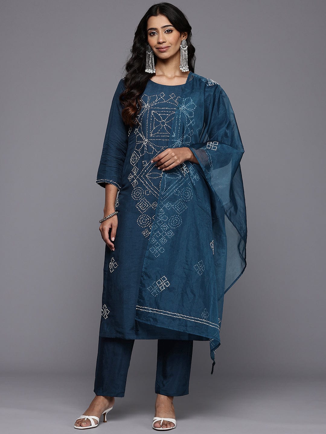 The Kurti Collection Women Navy Blue Hand Embroidered Straight Kurta with Trousers and Embroidered Dupatta.