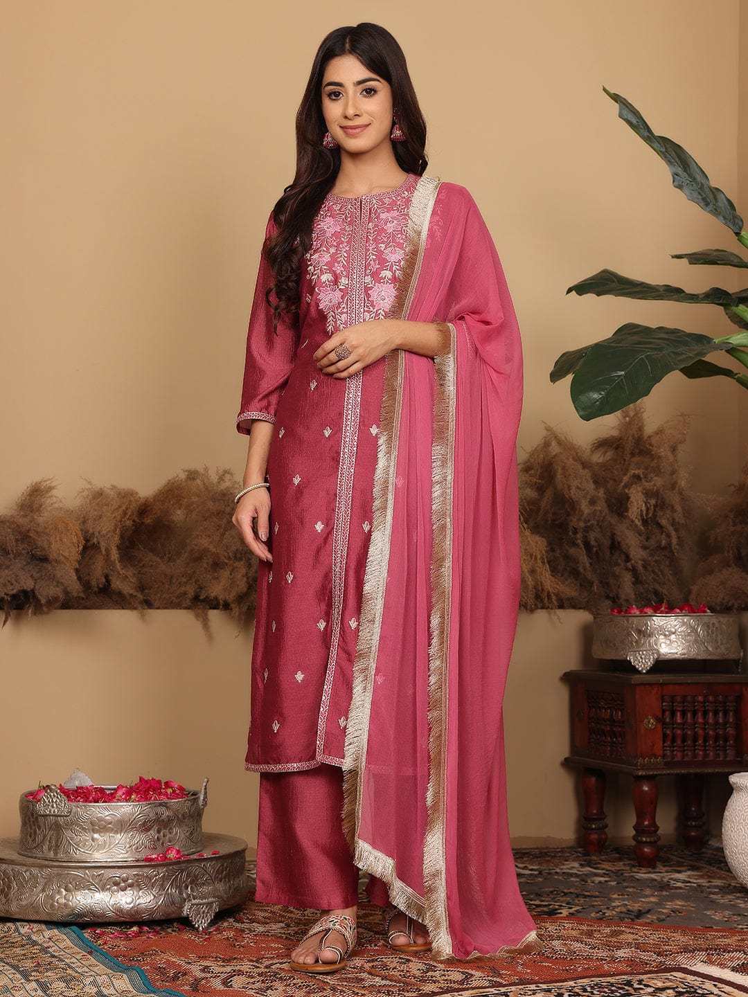 The Kurti Collection Women Mauve Silk Thread Embroidered Kurta Set With Dupatta