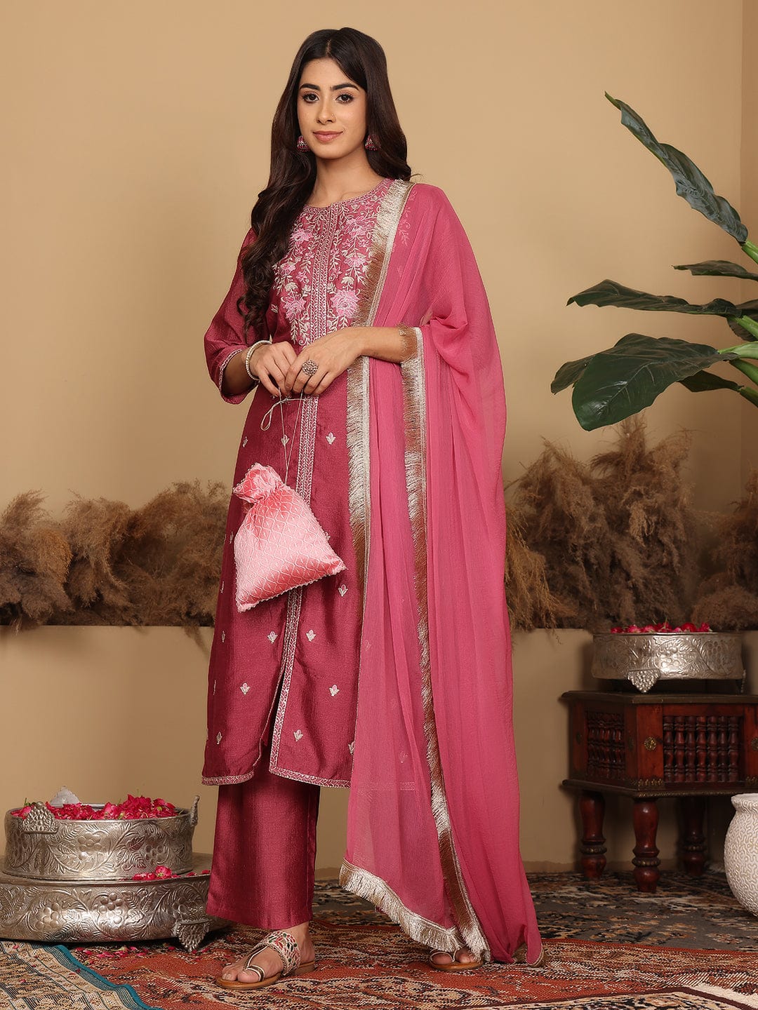 The Kurti Collection Women Mauve Silk Thread Embroidered Kurta Set With Dupatta
