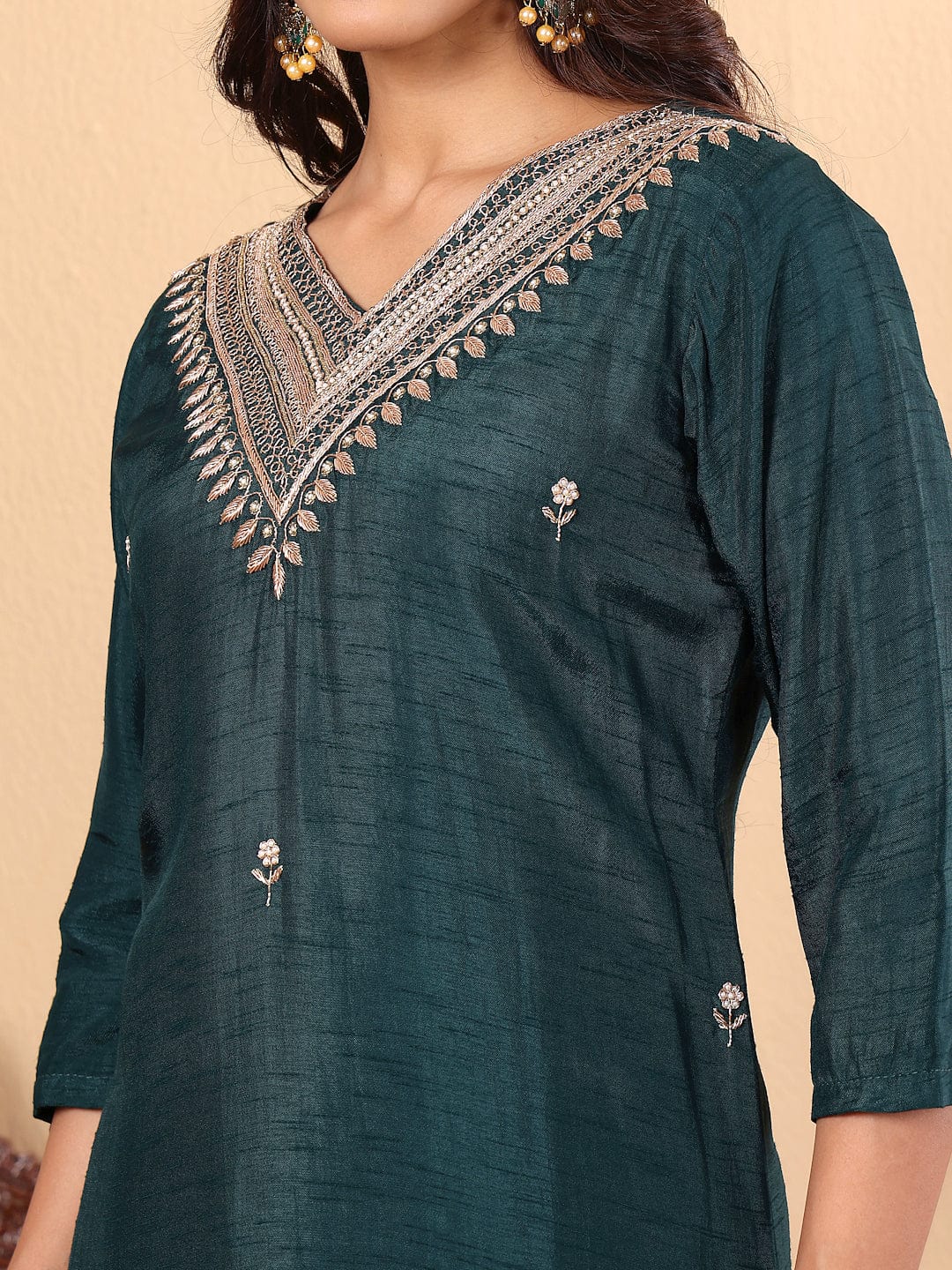 The Kurti Collection Women Pure Silk Green Hand Embroidered Straight Kurta with Trousers and Dupatta