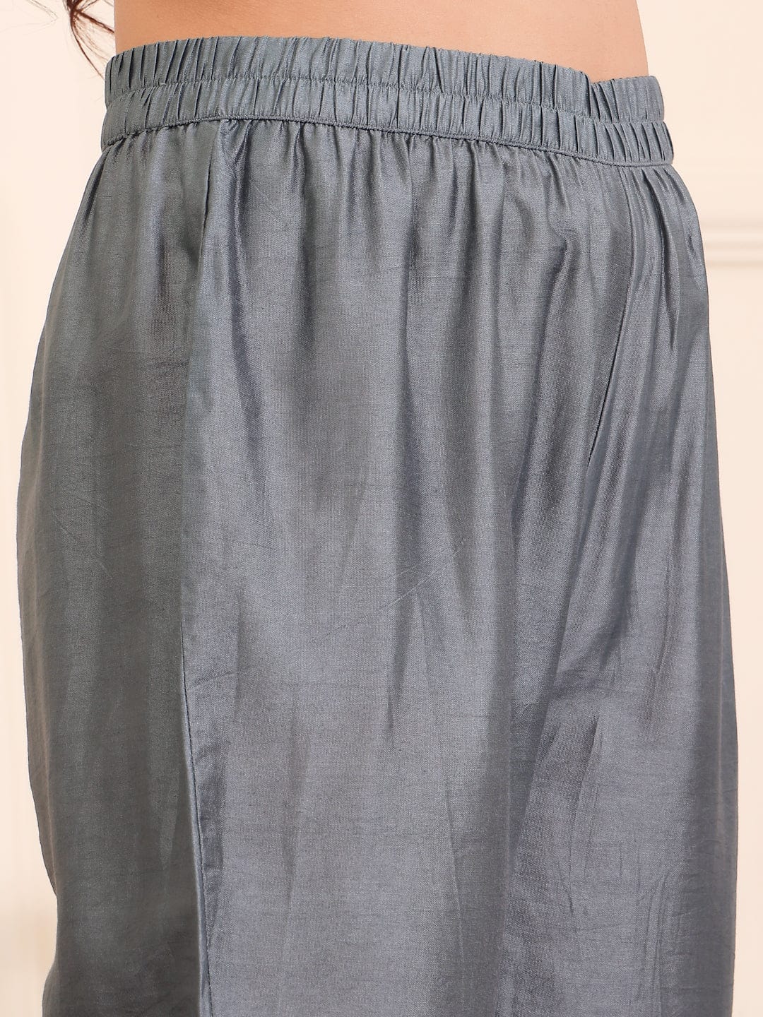 The Kurti Collection Women Grey Blue Floral Printed Straight Kurta With Trousers And Dupatta