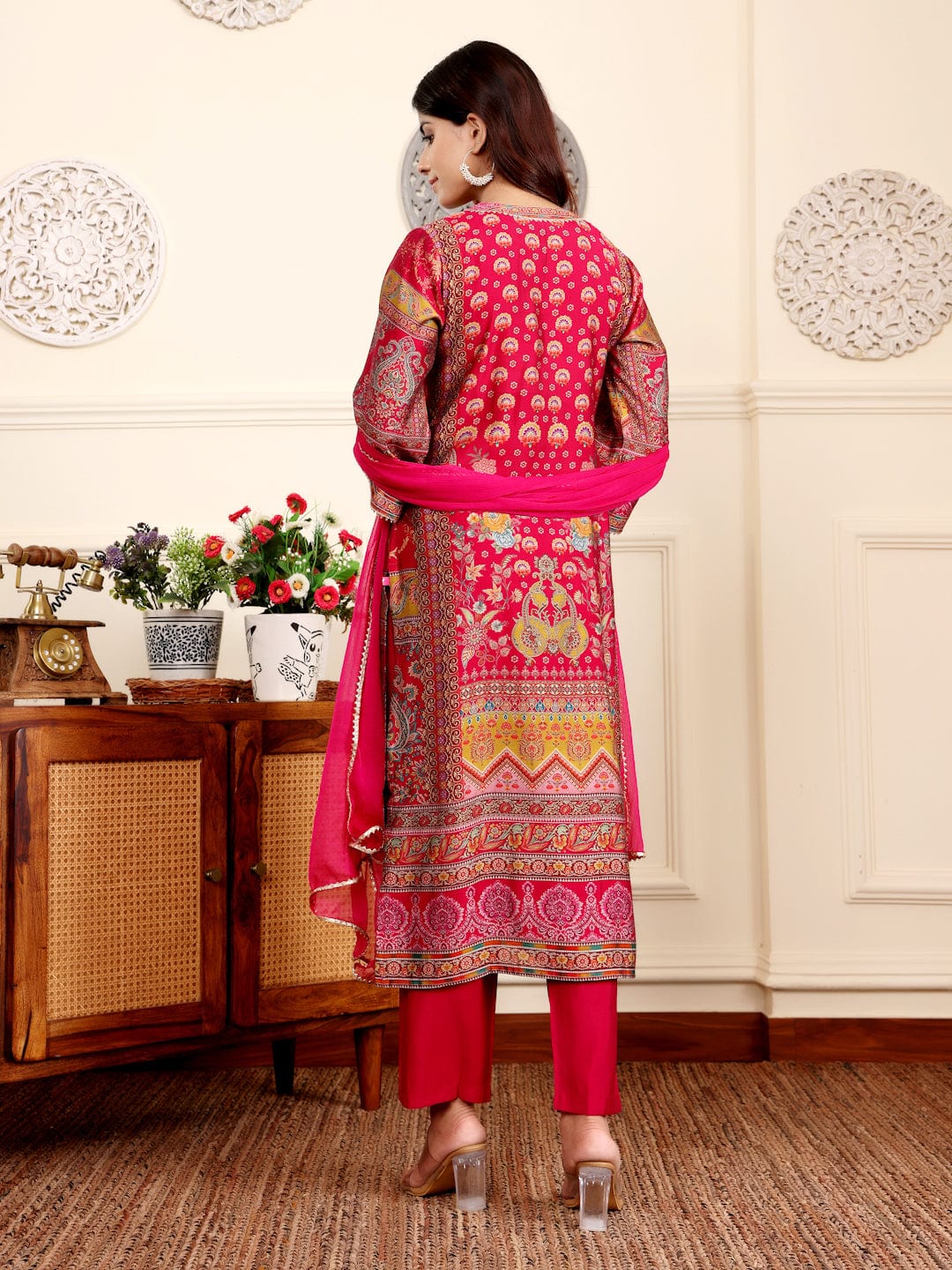 The Kurti Collection Women Pink Ethnic Floral Printed Gota Embellished Flared Sleeve Kurta With Solid Trouser. And Dupatta