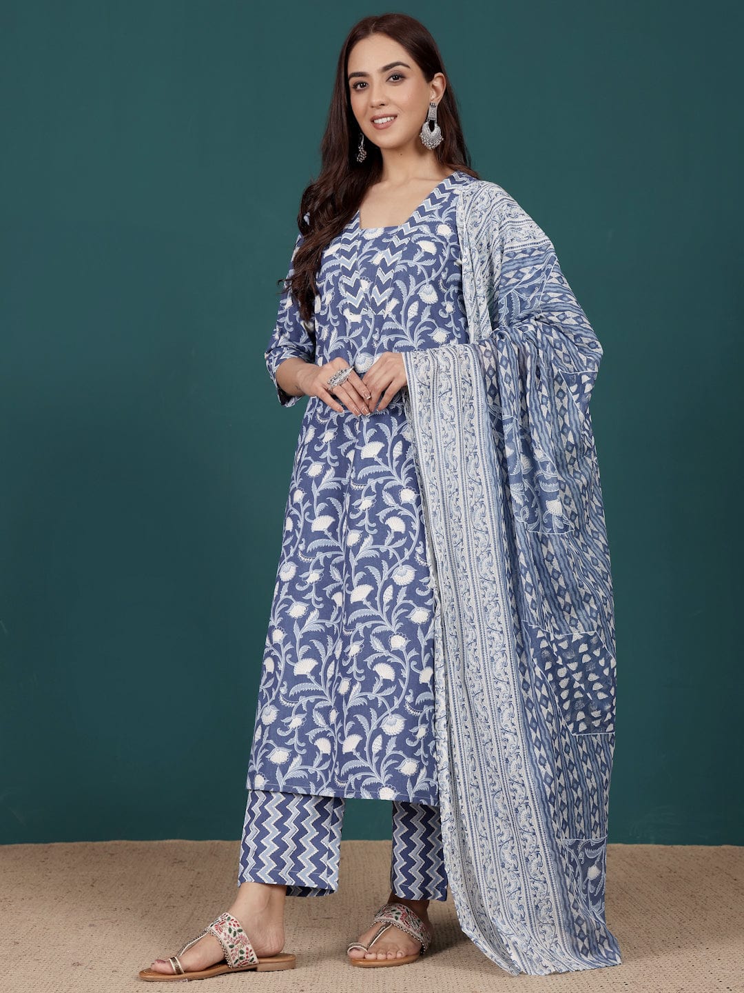 The Kurti Collection Women Ethnic Floral Printed V Neck Straight Kurta With Trouser & Dupatta
