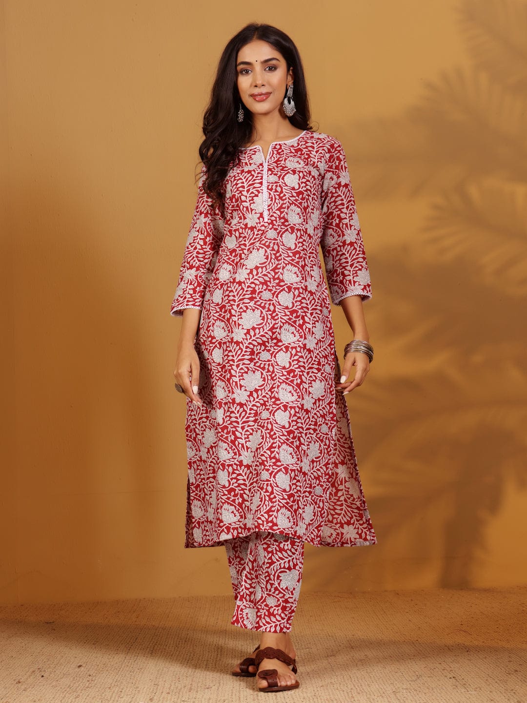 The Kurti Collection Women Ethnic Floral Printed Kurta With Trouser & Dupatta