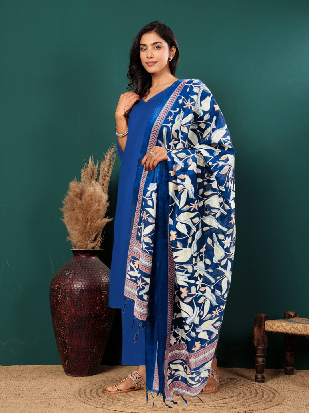 The Kurti Collection Women V Neck Straight Kurta With Pants & Dupatta