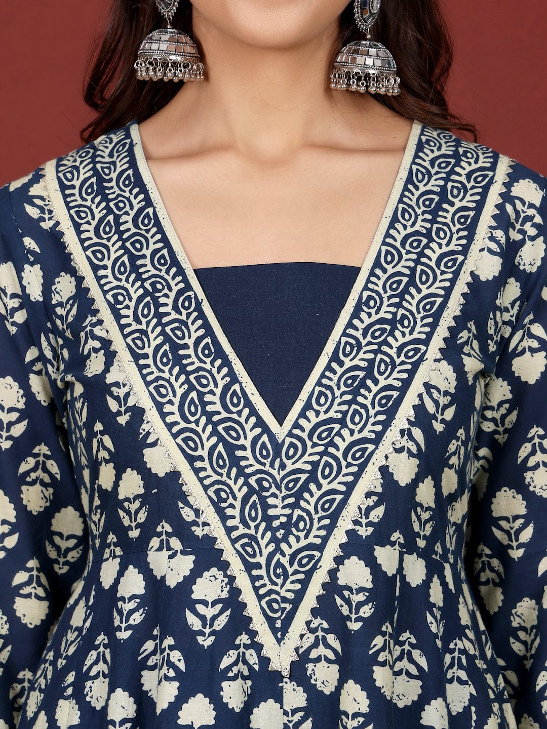 The Kurti Collection Women Ethnic Floral Printed Extedended V Neck Anarkali Kurta With Trouser & Dupatta