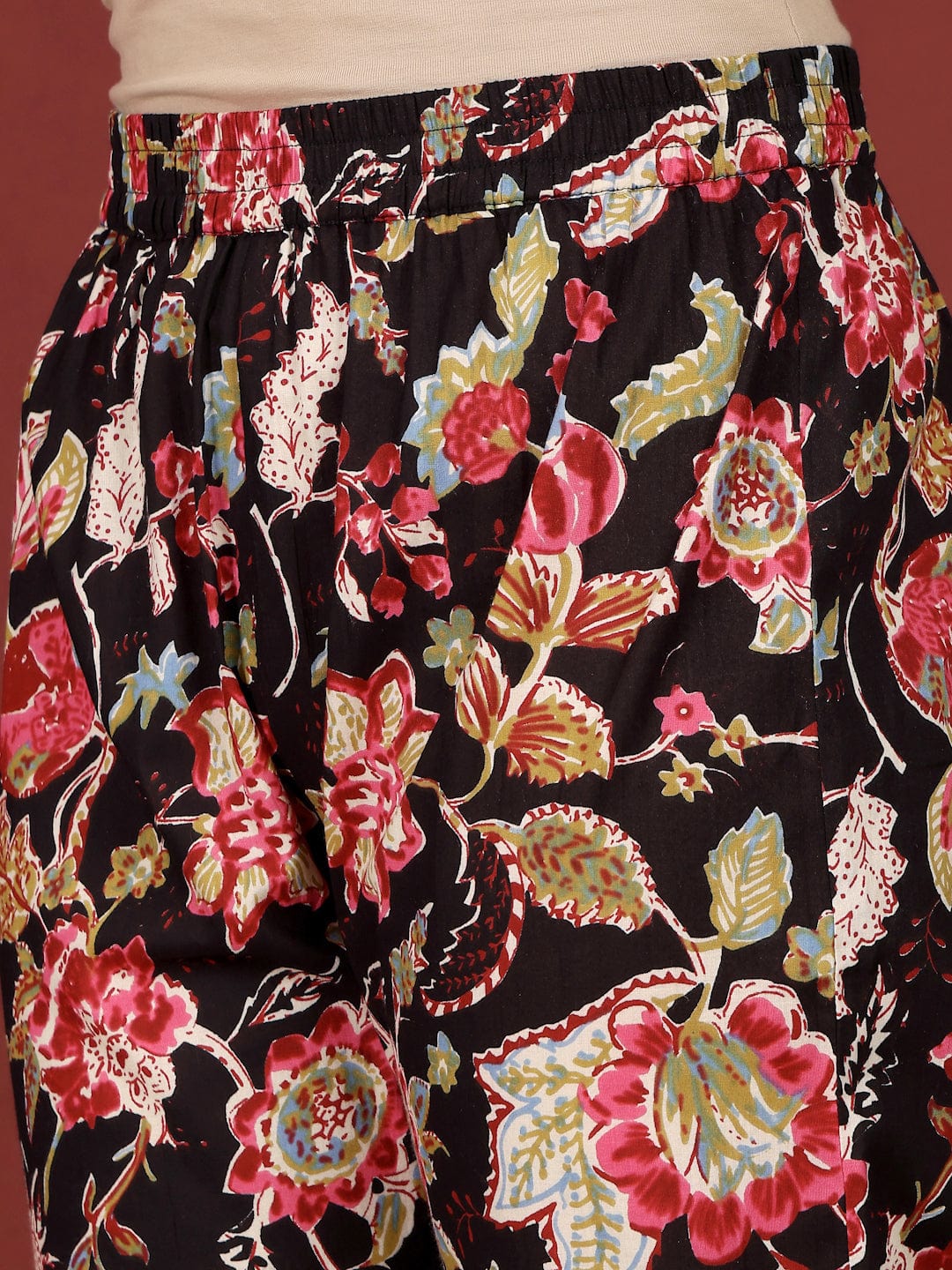 The Kurti Collection Women Ethnic Floral Printed Scoop Neck Anarkali With Trouser & Dupatta
