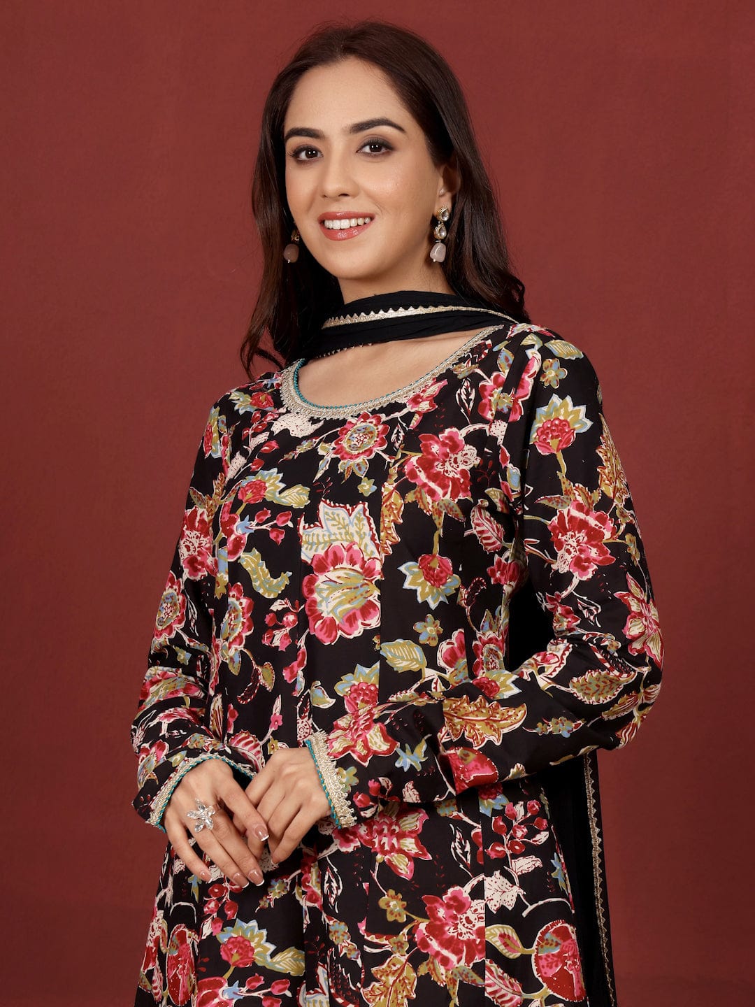 The Kurti Collection Women Ethnic Floral Printed Scoop Neck Anarkali With Trouser & Dupatta