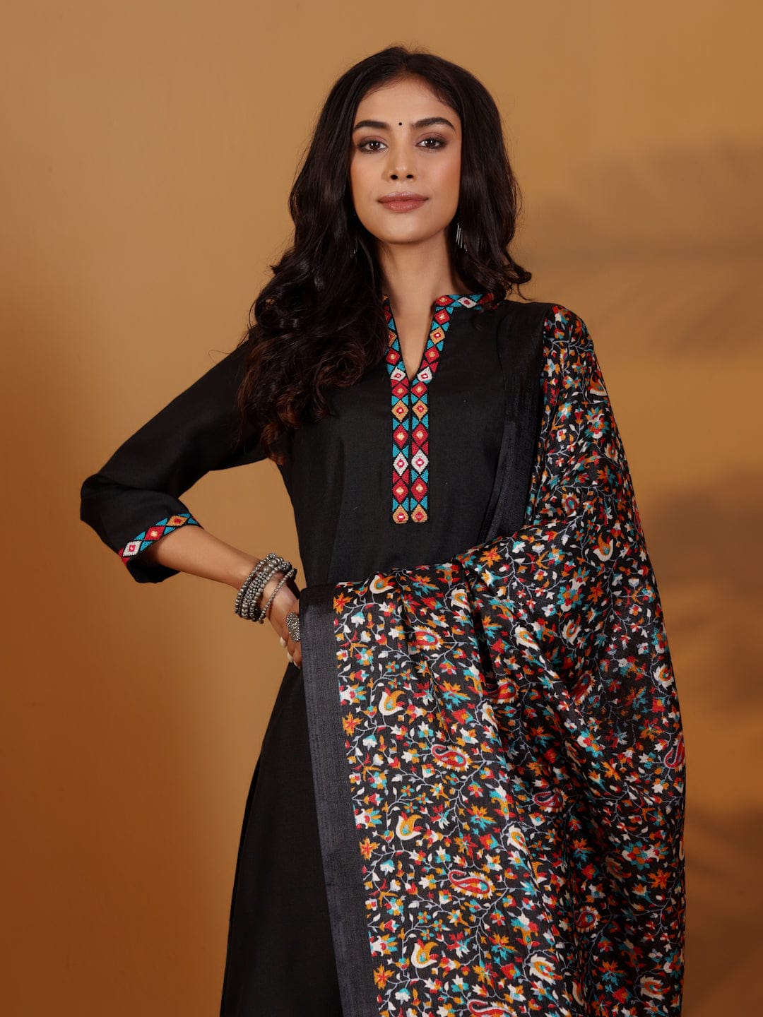 The Kurti Collection Women Mandarin Collar Embroidered Straight Kurta With Trouser & Floral Printed Dupatta