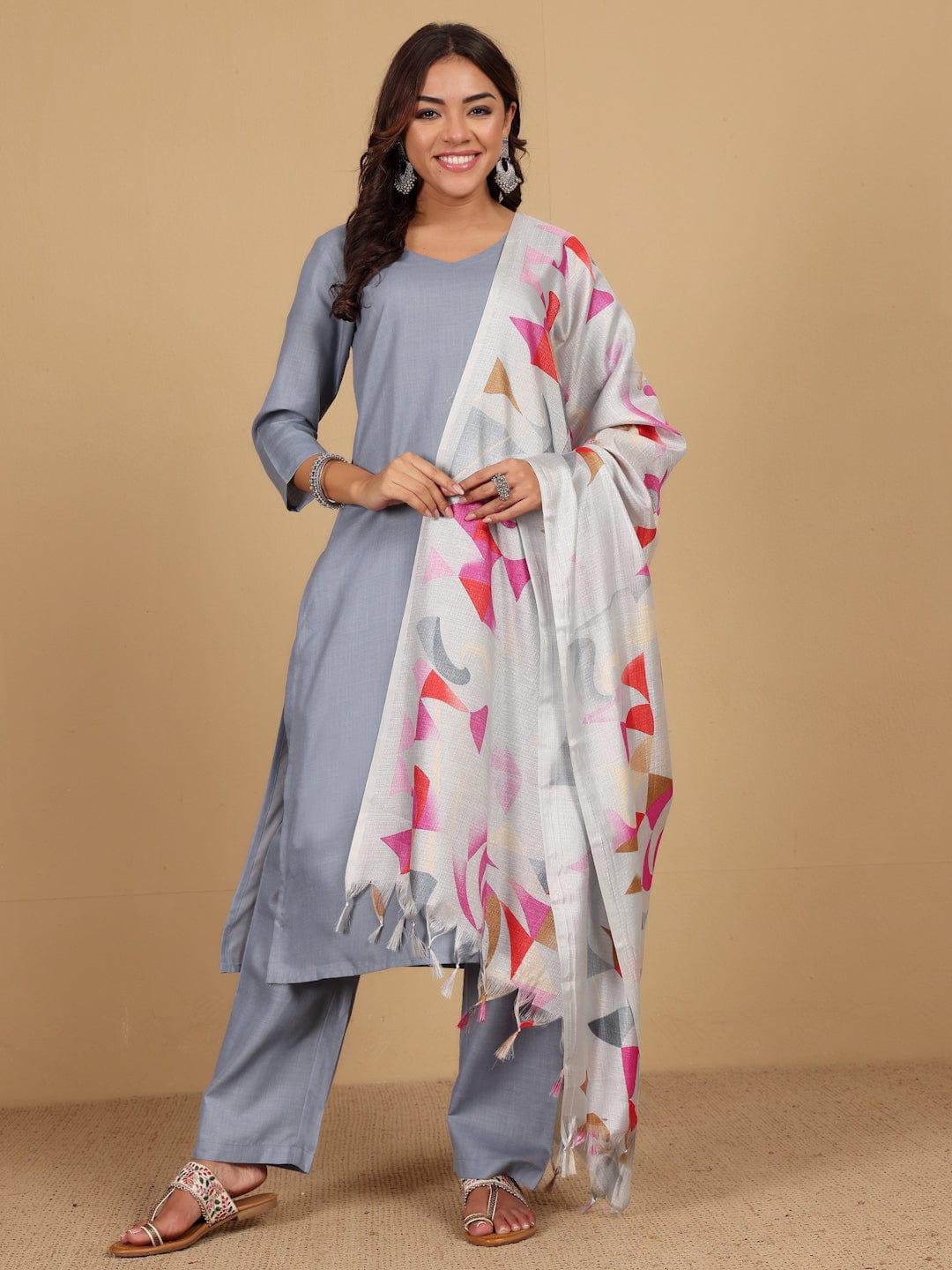 The Kurti Collection Women Kurta With Trouser And Printed Dupatta