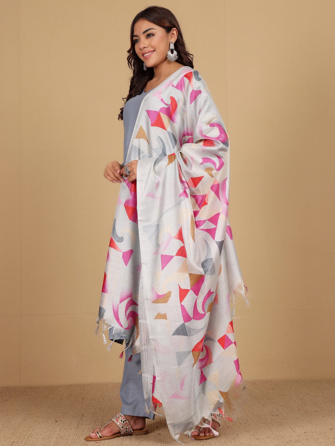 The Kurti Collection Women Kurta With Trouser And Printed Dupatta