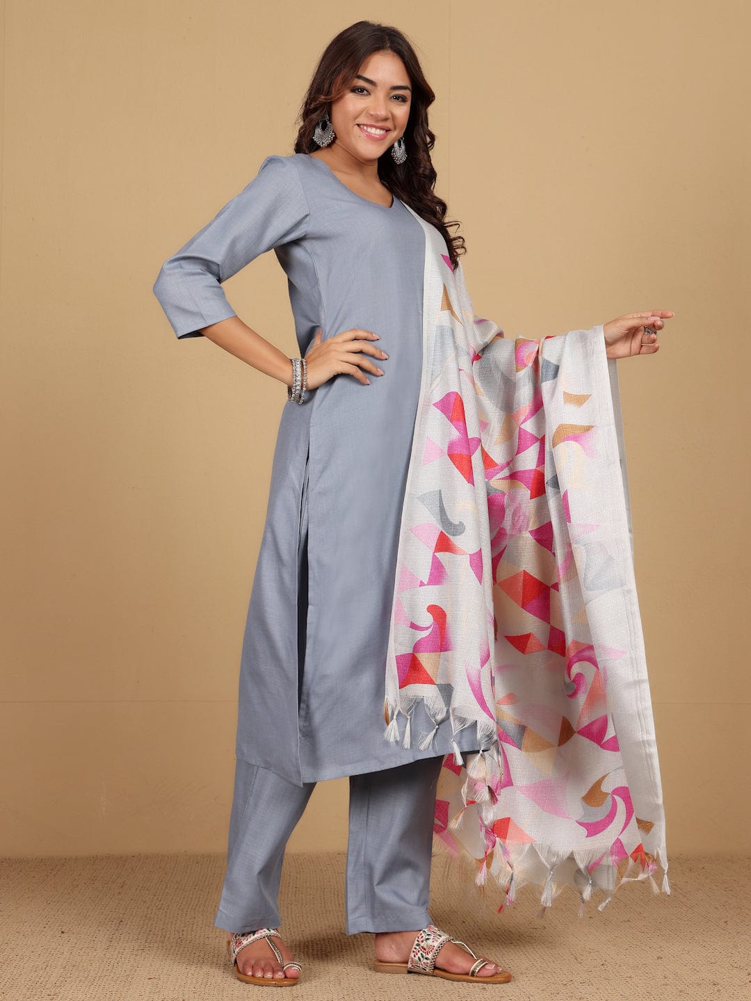 The Kurti Collection Women Kurta With Trouser And Printed Dupatta