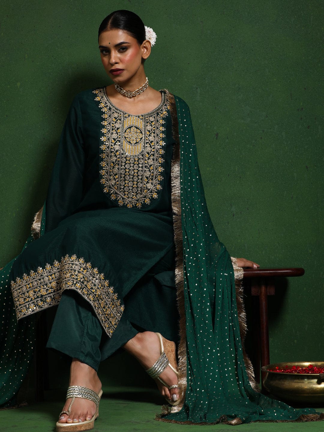 The Kurti Collection Women Zari & Sequin Embroidered Kurta With Trouser & Chiffon Dupatta