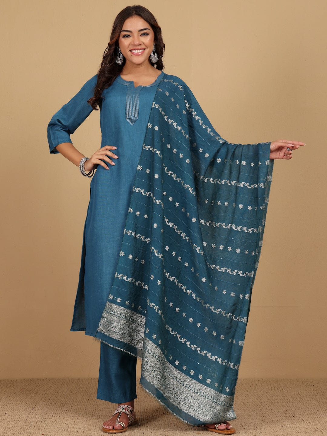 The Kurti Collection Women Thread detailed yoke Kurta and Trouser with Dupata