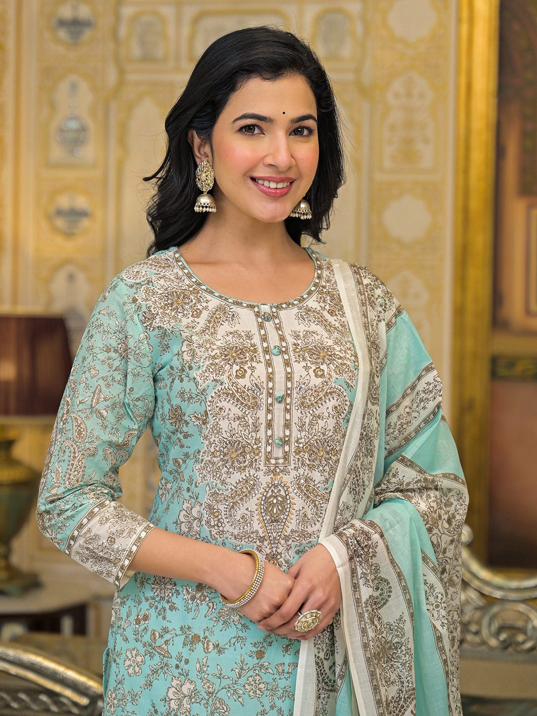 The Kurti Collection Women Floral & Paisely Printed Kurta With Trouser & Dupatta