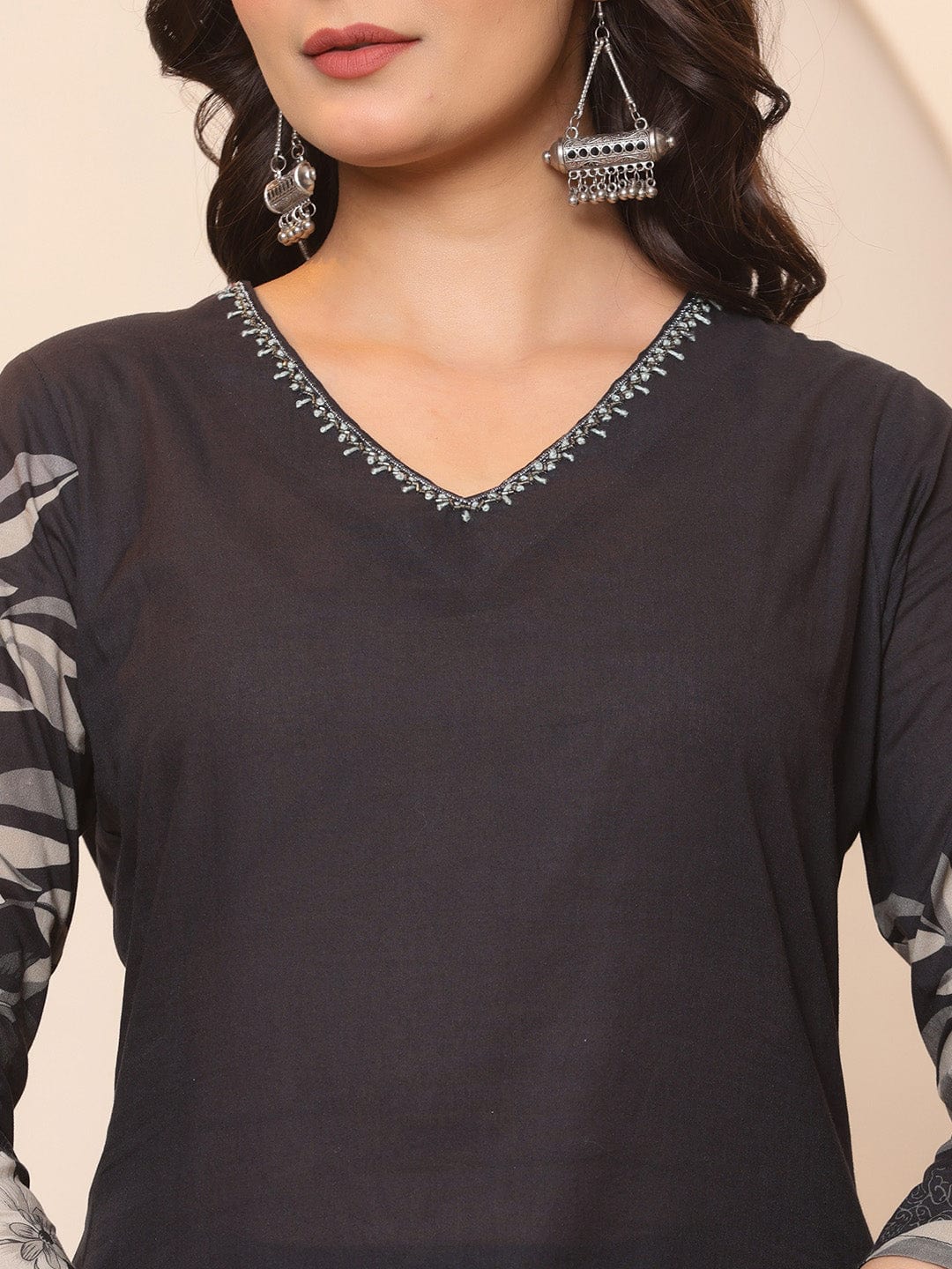 The Kurti Collection Women Floral Placement Printed V Neck Thread Embroidered Kurta With Trouser & Dupatta