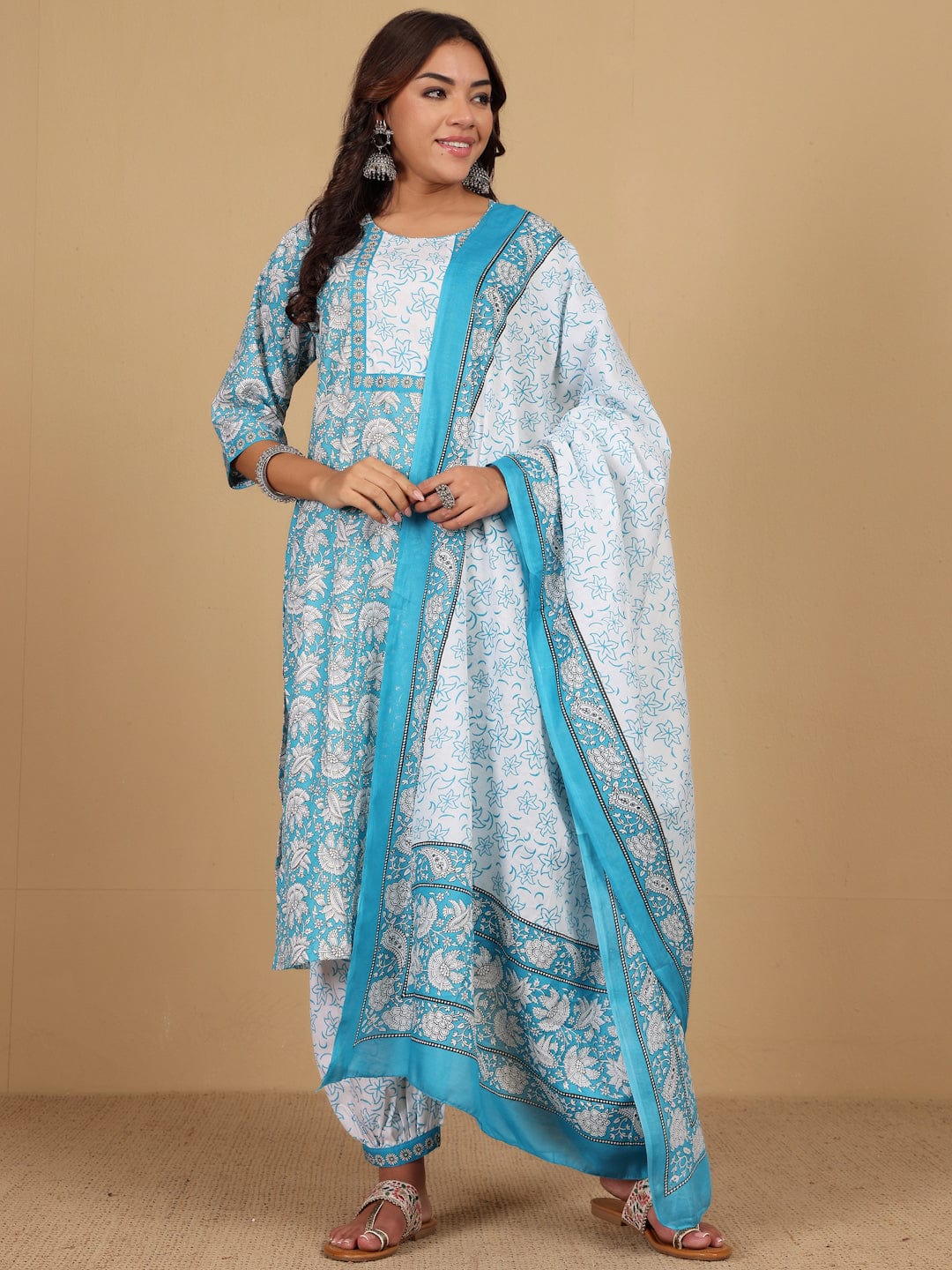 The Kurti Collection Women Ethnic Floral Printed Kurta with Salwar & Dupatta