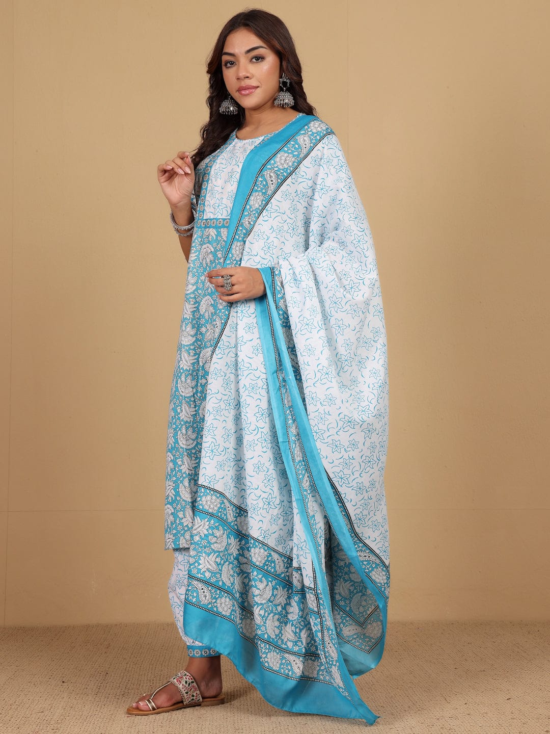 The Kurti Collection Women Ethnic Floral Printed Kurta with Salwar & Dupatta