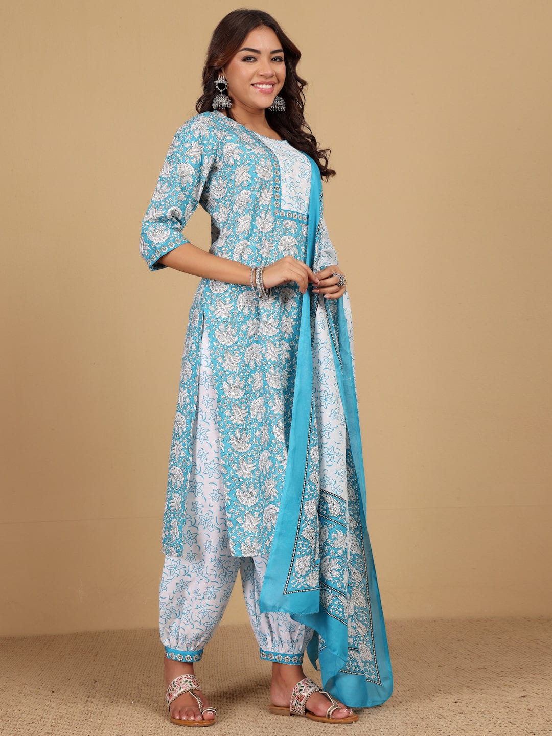The Kurti Collection Women Ethnic Floral Printed Kurta with Salwar & Dupatta