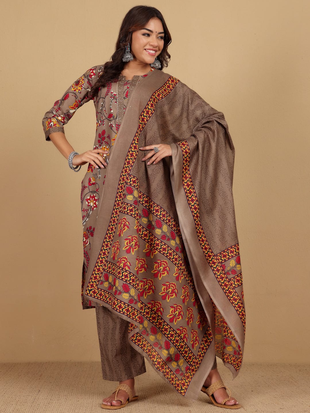 The Kurti Collection Women Ethnic Floral Printed Kurta withTrouser & Dupatta