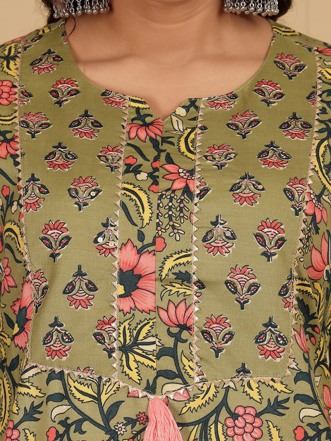 The Kurti Collection Women Ethnic Floral Printed Kurta withTrouser & Dupatta
