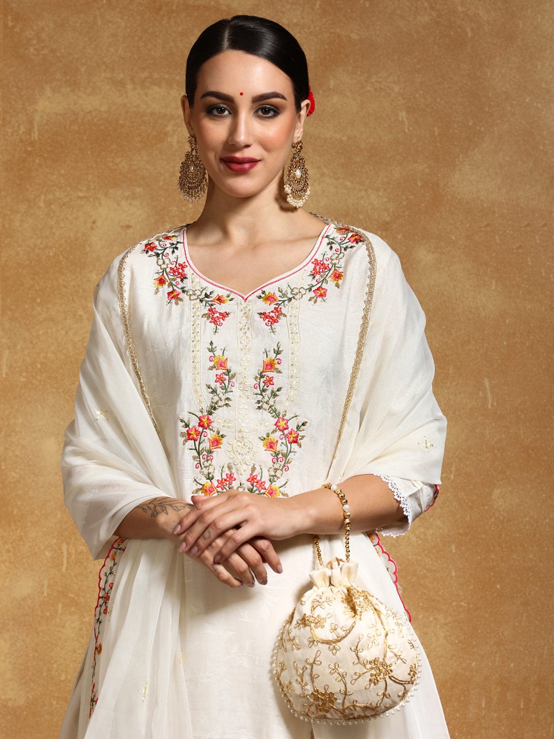 The Kurti Collection Women Floral Motif Thread Embroidered Yoke Kurta with Trouser & Dupatta
