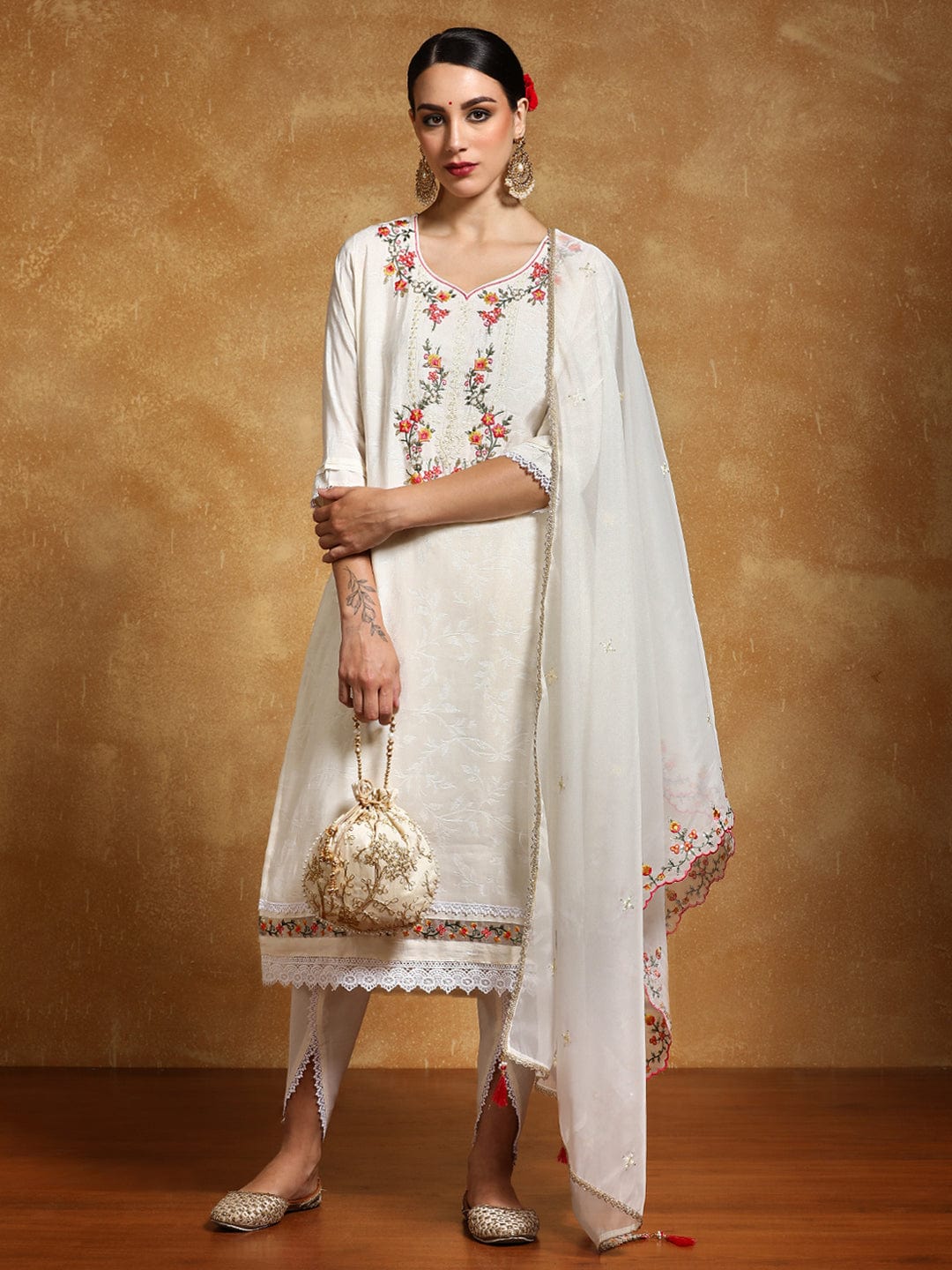 The Kurti Collection Women Floral Motif Thread Embroidered Yoke Kurta with Trouser & Dupatta