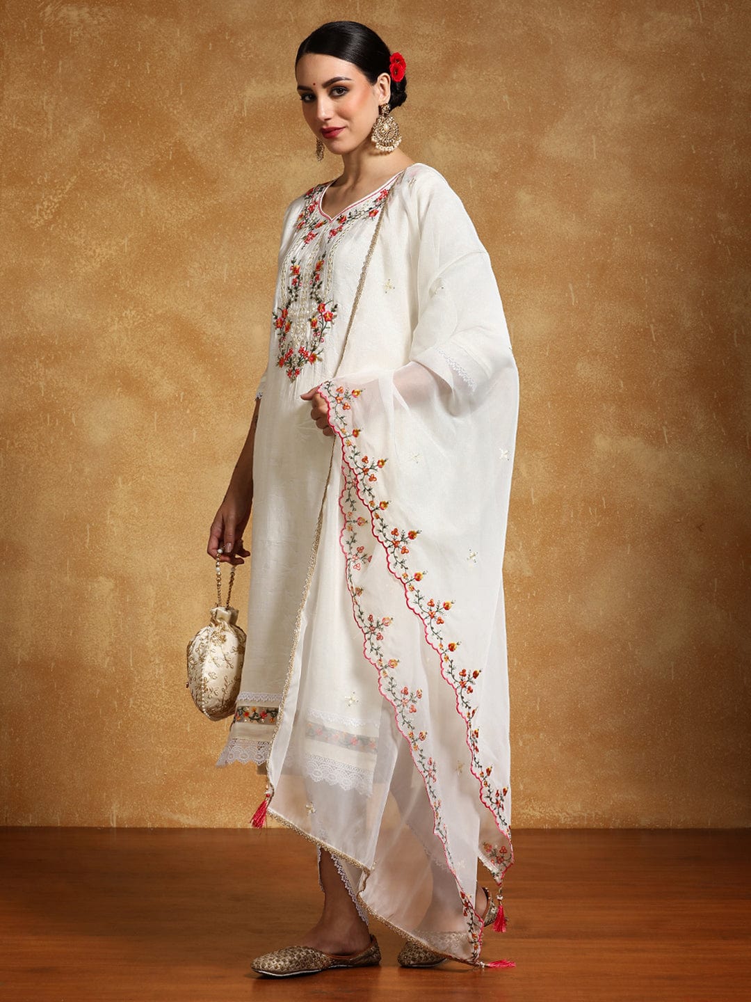 The Kurti Collection Women Floral Motif Thread Embroidered Yoke Kurta with Trouser & Dupatta