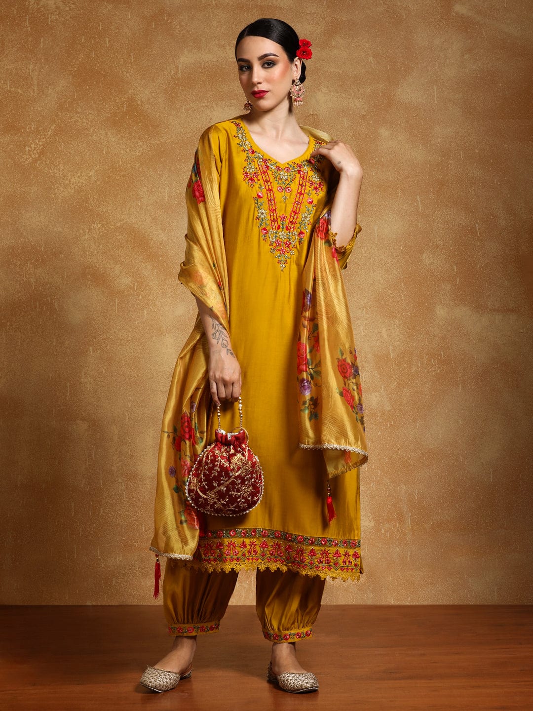 The Kurti Collection Women Floral Motif Thread Embroidered Yoke Kurta with Trouser & Dupatta