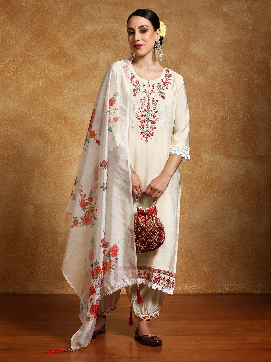The Kurti Collection Women Floral Motif Thread Embroidered Yoke Kurta with Trouser & Dupatta