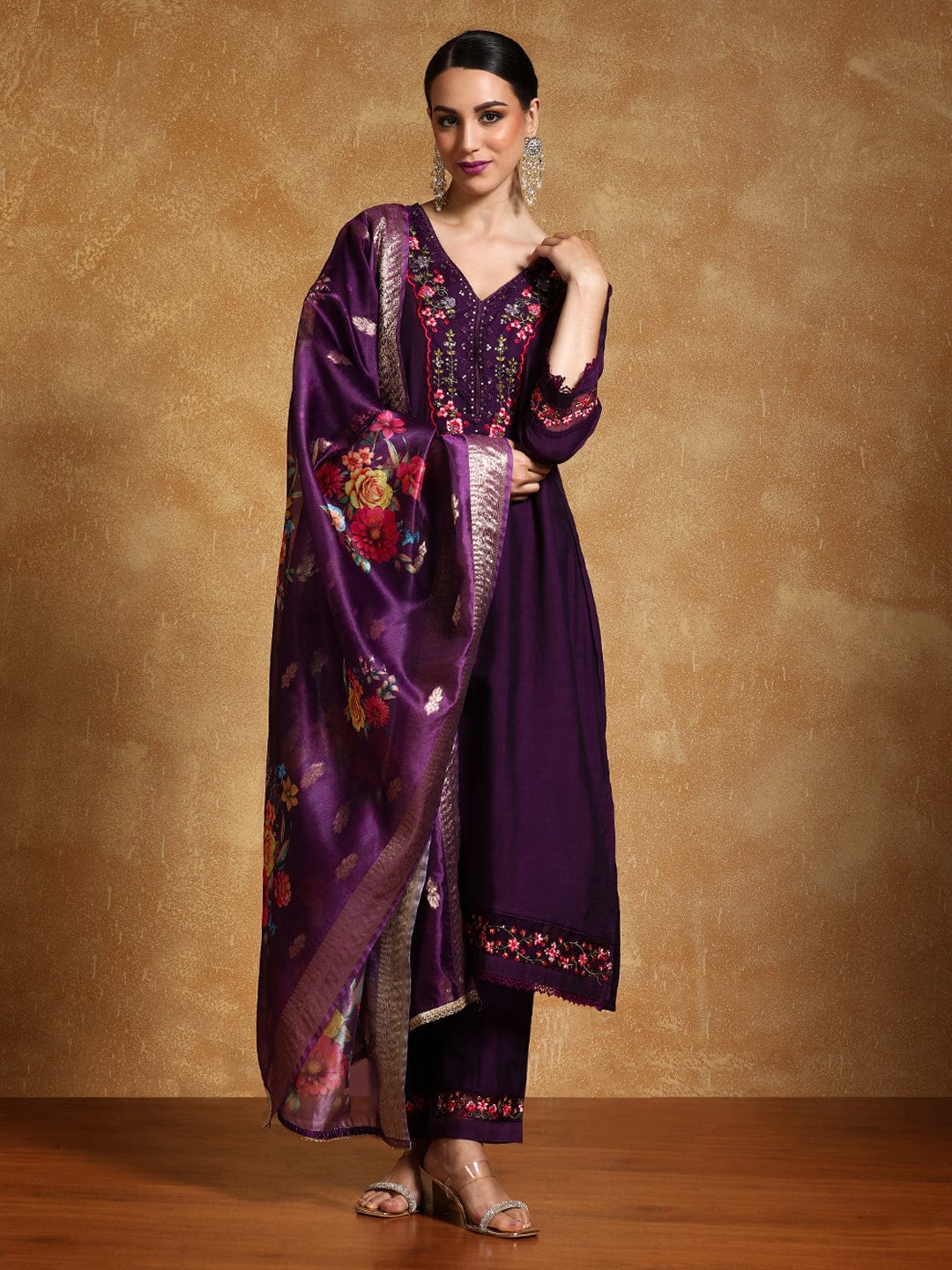 The Kurti Collection Women Floral Motif Thread Embroidered Yoke Kurta with Trouser & Dupatta