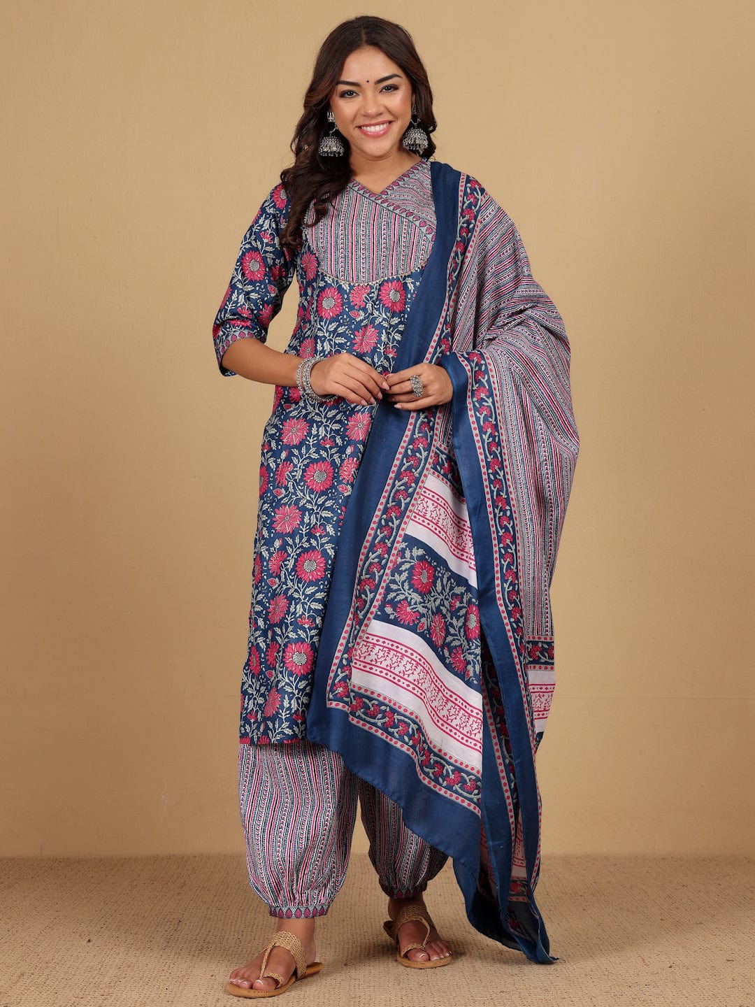 The Kurti Collection Women Ethnic Floral Printed V Neck Kurta With Stripper Trouser & Dupatta