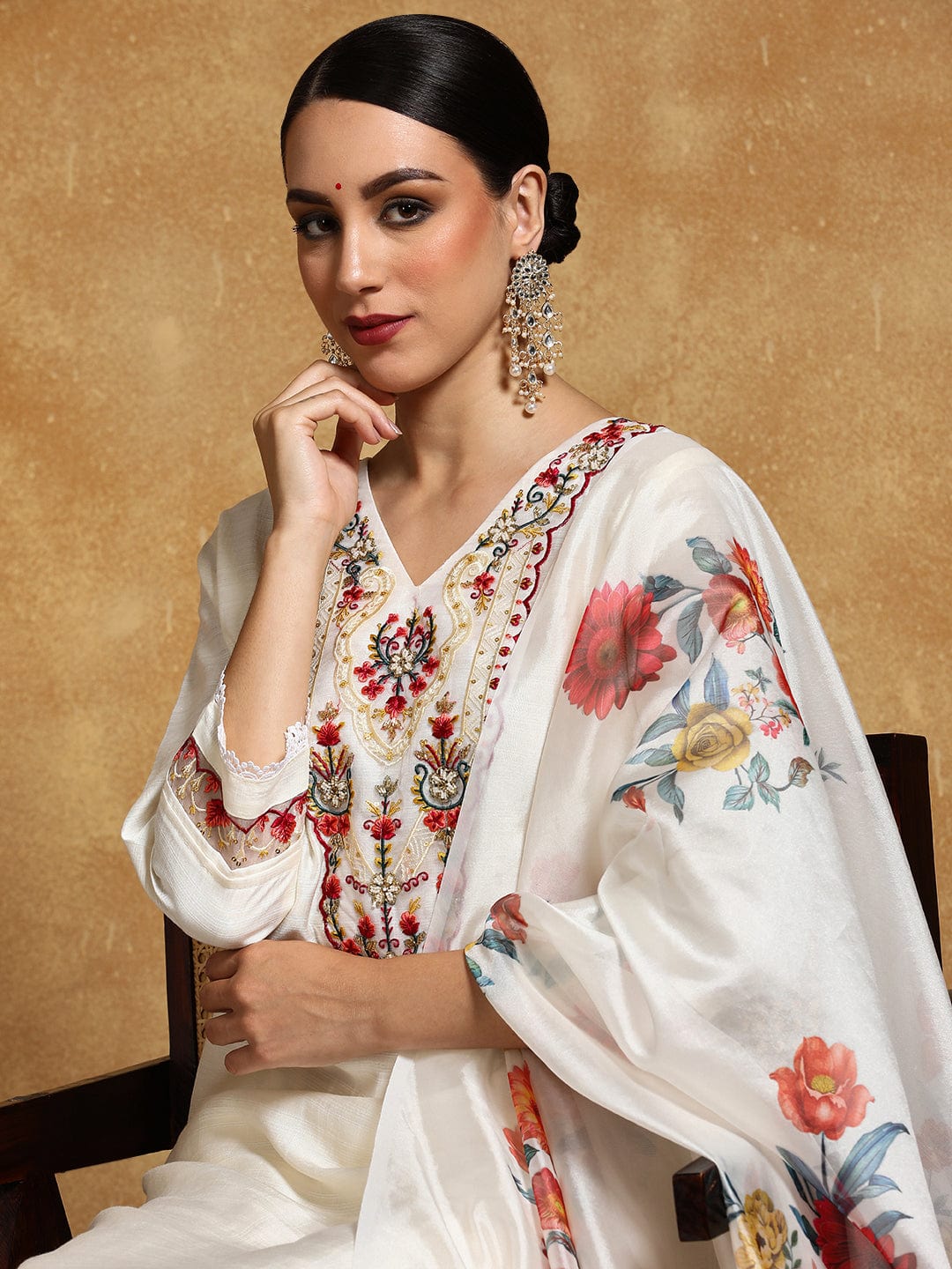 The Kurti Collection Women Thread Embroidered Yoke with All Over Floral Motif Buta Kurta with Trouser & Dupatta