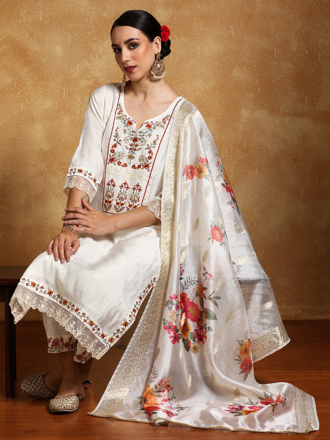 The Kurti Collection Women Floral Motif Thread Embroidered Yoke Kurta with Trouser & Dupatta