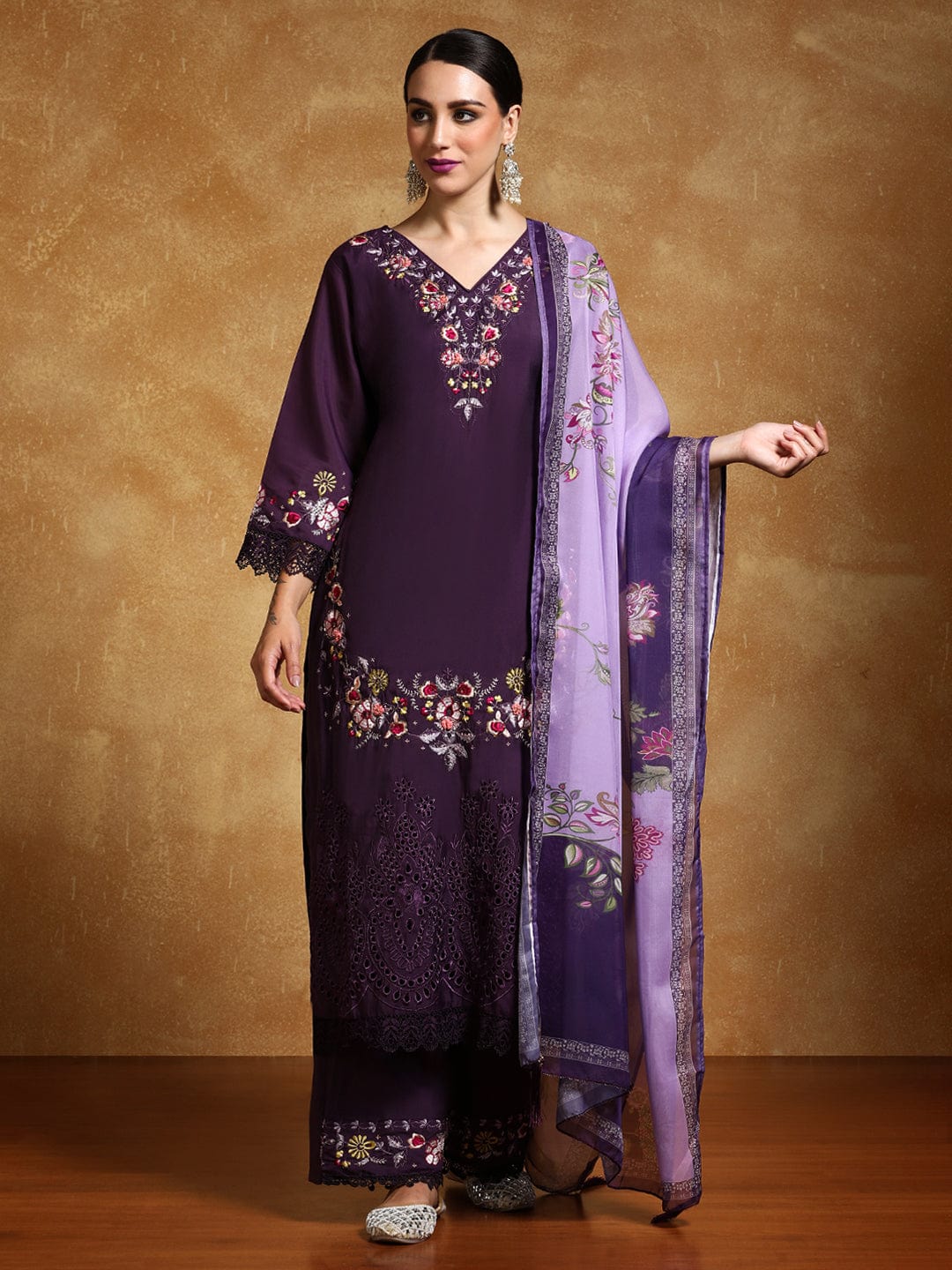 The Kurti Collection Women Floral Heavy Thread Embroidered Schffili Hem Kurta with Trouser & Dupatta
