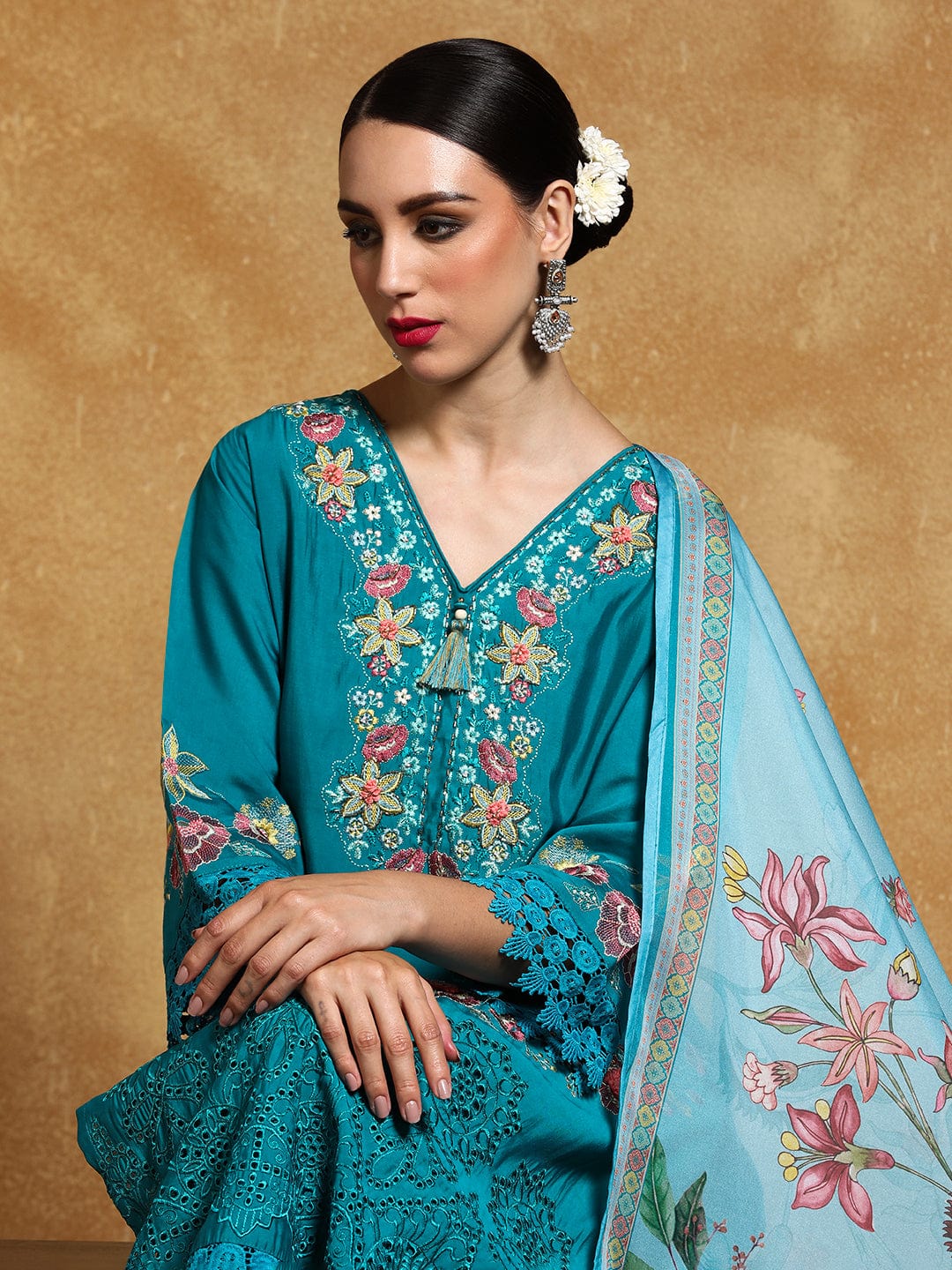 The Kurti Collection Women Floral Heavy Thread Embroidered Schffili Hem Kurta with Trouser & Dupatta