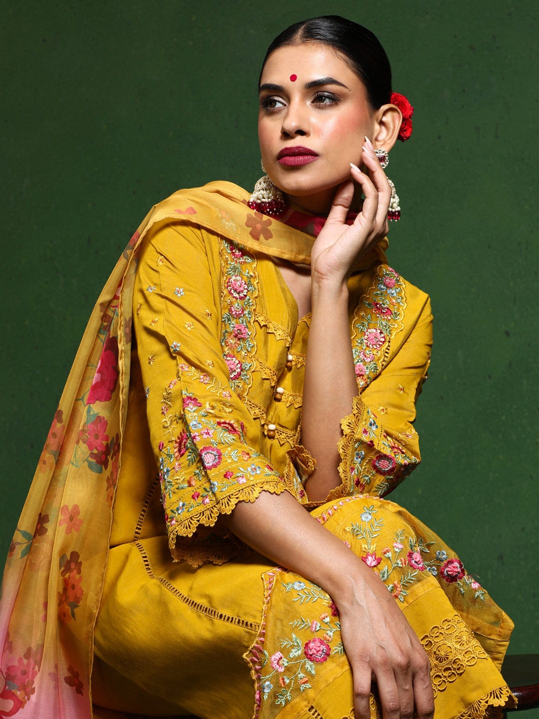 The Kurti Collection Women Floral Heavy Thread Embroidered Schffili Hem Kurta With Trouser & Dupatta